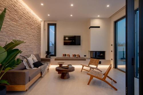 Facilities, Anantia Villa 2 - Scenic View, 50 m2 infinity pool in Episkopi