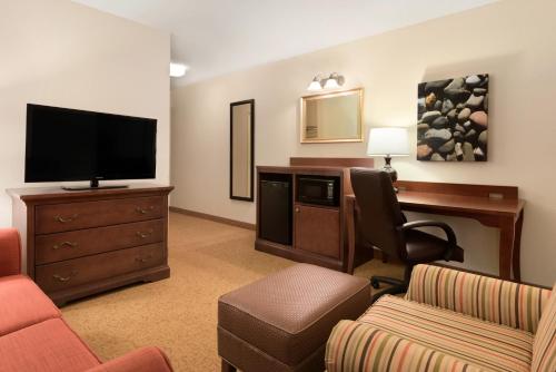 Country Inn & Suites by Radisson, Cedar Rapids Airport, IA