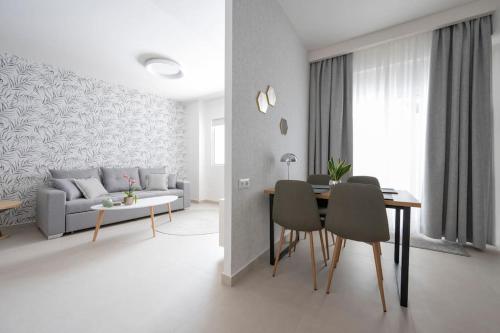 The HostMaster Urban Cityscape Escape 5