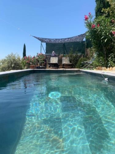 Gîte avec piscine Mes Vacances en Provence à Beaumes de Venise - Location saisonnière - Beaumes-de-Venise