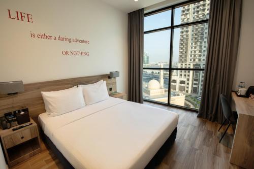 Kingsgate Al Jaddaf Hotel by Millennium, Дубай