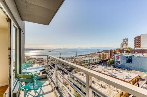 Apartment with Terrace