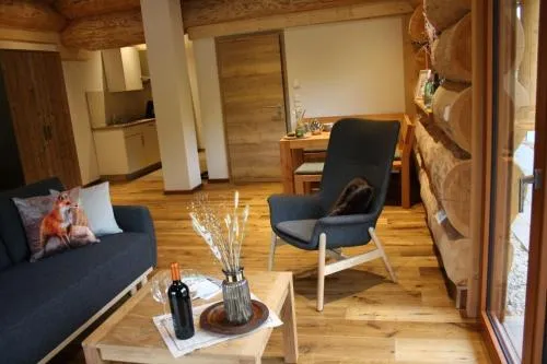Waldzeit Lodge - Ferienwohnung Fuchs in Neuhütten, Deutschland