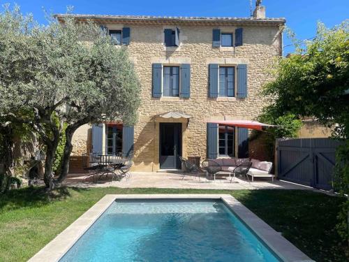 Maison de Village de charme & Piscine en Provence gîte à louer Pujaut