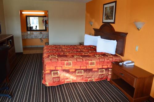 格林维尔皇家汽车旅馆 (Royal Inn Greenville) in 格林维尔(TX)