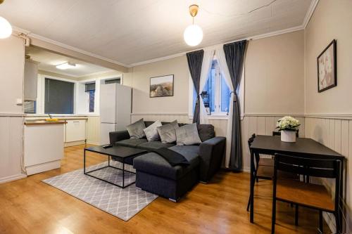 Kong Oscars gate 28 - 302 Kong Oscars gate 28 - 302