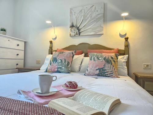 NEW OCEAN SYMPHONY APARTMENT WITH TERRACE, Los Cristianos, Tenerife