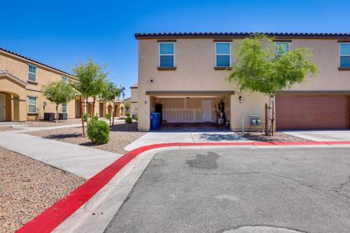 Stylish Home with Pool Access, 10 Mi to Vegas Strip!