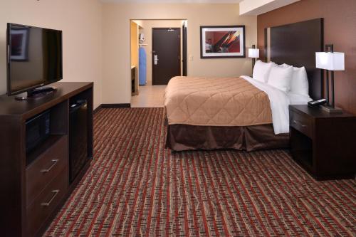 Quality Inn & Suites Tacoma - Seattle