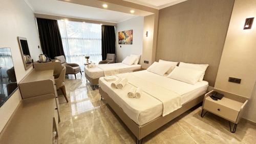 Triple room, deluxe