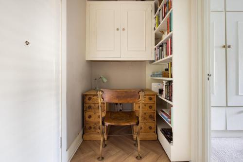Olympia's Torch 1 Bedroom in Kensington - image 14