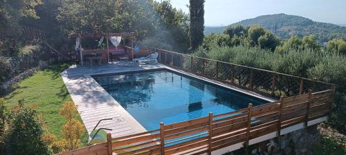 Villa avec piscine, vue panoramique ste victoire - Location, gîte - Simiane-Collongue