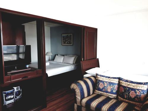 Cool Service Apartment at Times square, Kuala Lumpur (photo 10)