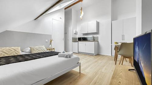 Homey Cream - Joli Studio/Proche Vitam Parc - Apartment - Viry