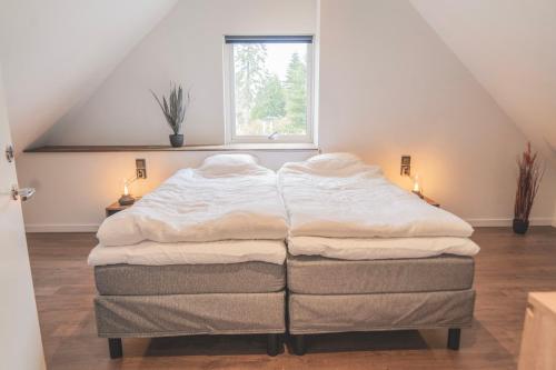 Tegelvillan på golfbanan (Tegelvillan pa golfbanan) in 예거스로 빌라스타드