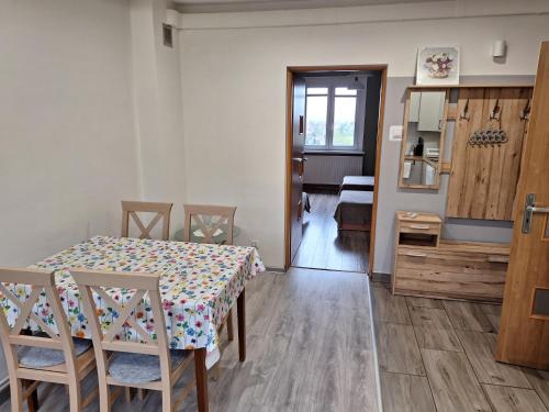 Apartament POD CHEŁMCEM (Apartament POD CHELMCEM) in Szczawno Zdroj