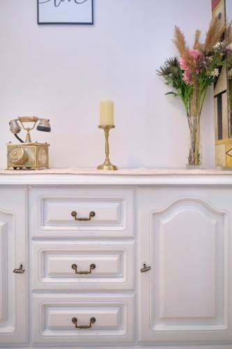 Sunny Apartment - image 14