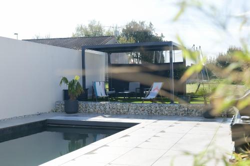 Grande maison avec piscine, proche océan, Les Sables, 6 personnes