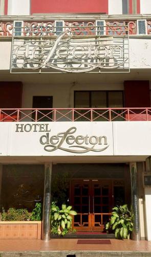 Pintu masuk, Hotel Deleeton KK in Kota Kinabalu