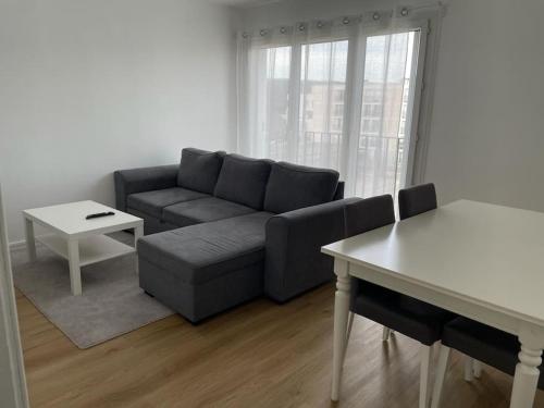 Appartement spacieux et cosy 20 min to Paris & JO 2024 - Location saisonnière - Sannois