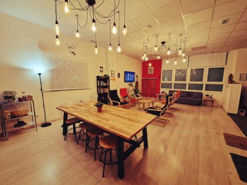 Albergue SIXTOs no Caminho - NO BIKE STORAGE - 공용 라운지/TV 시청 구역