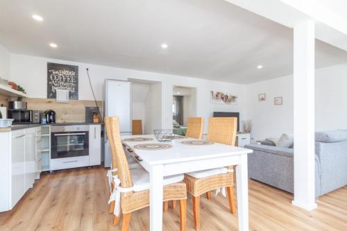 設施, nJoy! Relax Apartment - Beuren Therme & Parkplatz in 博伊倫