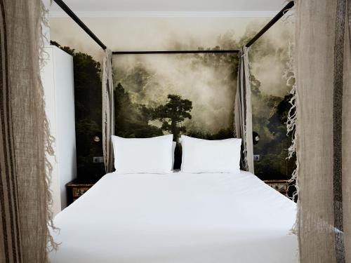 1 queen bed