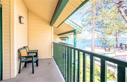 Lagonita Lodge in Big Bear Lake, USA