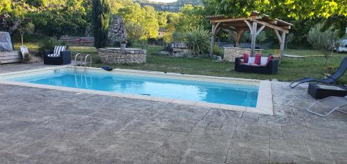 Zwembad, CHRIS LE VERGER in Saignon