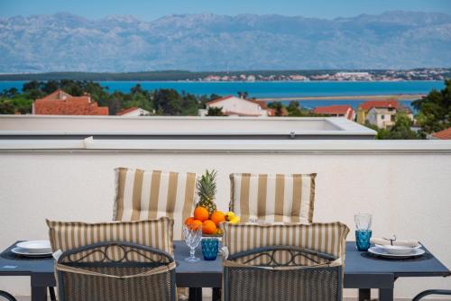 Luxury with jacuzzy on a private roof terrace, Nin (fotografie 4)
