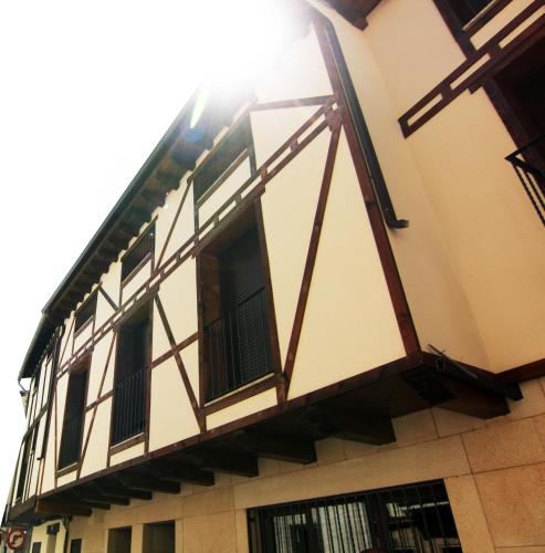  Hostal Yessy in Candeleda