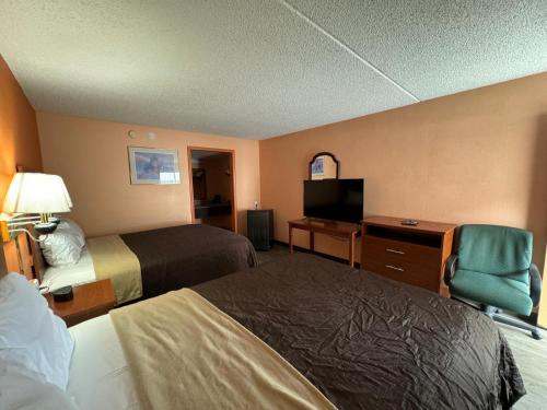Double Room with Two Double Beds - Non-Smoking