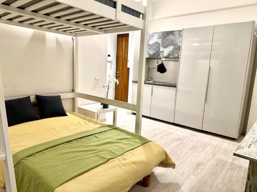 Rome Apartment Marconi - image 11