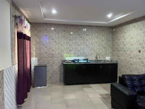 virtuve, YP-Made Luxurious 1 & 2 Bedroom Apartments in Epe