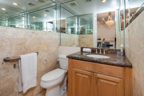 Lavish 2-bedroom Apartment in LA! in Los Angeles, USA