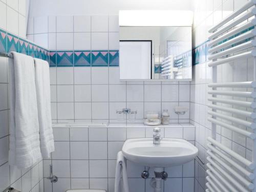 VISIONAPARTMENTS Cramerstrasse 2-6 - self check-in, Цюрих (фото 7)