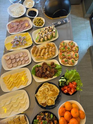 อาหารและเครื่องดื่ม, Panorama Hotel & More in ซามาร์คานด์