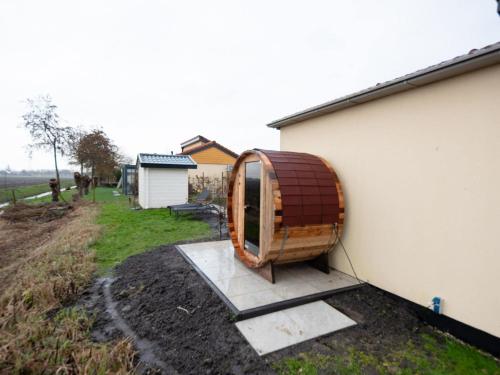 Wellness Bungalow with whirlpool and sauna