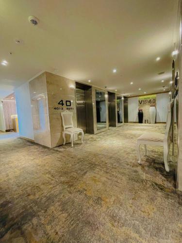 548683809 Luxury Batumi Hotel