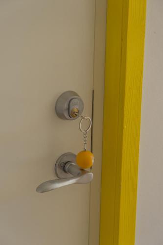 Magles Smiley Inn - image 9