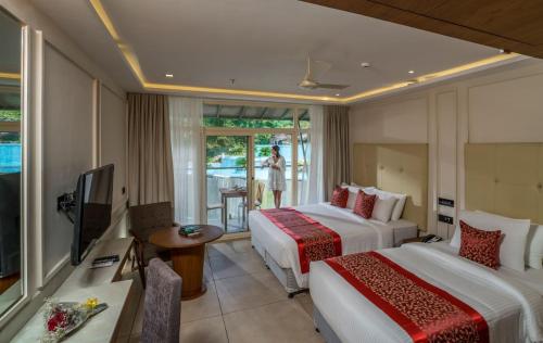 1 queen bed