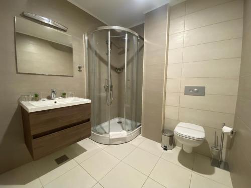 2 bedrooms, 2 beds