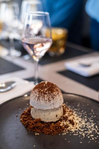 Hôtel Restaurant La Citadelle - image 6