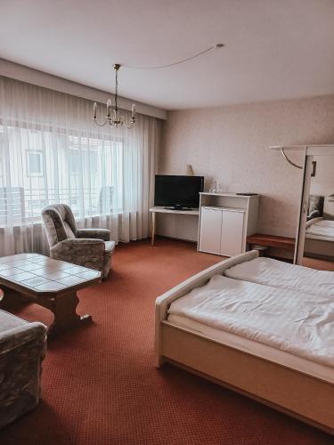 庫派克哈爾茨酒店 (Hotel Harzer am Kurpark) in 巴特黑倫阿爾布市中心
