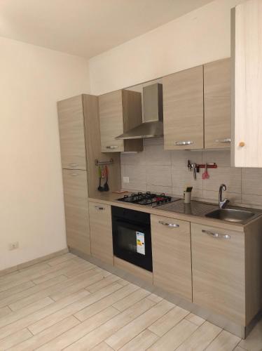 Appartamento immerso nel verde ingresso indipendente - image 7