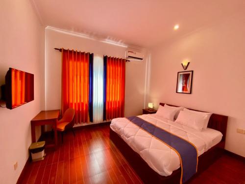 Double Room room in Maha Kali Hotel