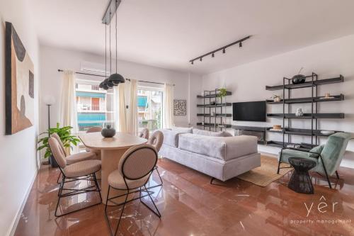 Luxury Flat w/2Bath - Private Parking @Pasalimani, Pireus (fotografie 2)