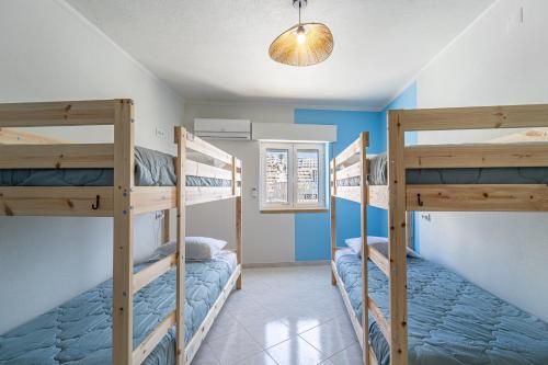 Sandy Bottoms Hostel 3