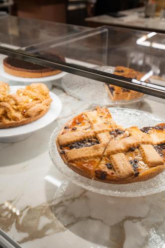 Duca D'Aosta Hotel - image 4