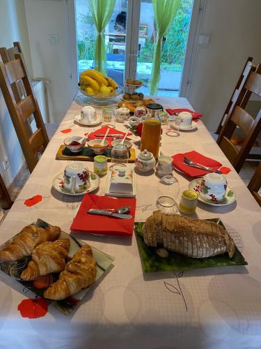 Їжа та напої, LE CLOS D'HERBLAY Chambres d'Hôtes (LE CLOS D'HERBLAY Chambres d'Hotes) in Ербле